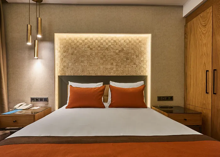 מלון Grand Gulsoy Old 4*